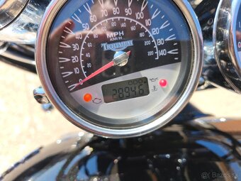 Triumph Rocket 3 - 5