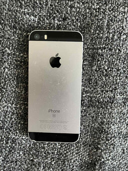 Predám Iphone SE 32 GB + SIMka - 5