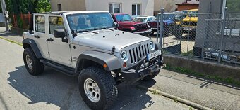 2012 Jeep Wrangler Unlimited Sport Sahara 3.6L V6 - 5