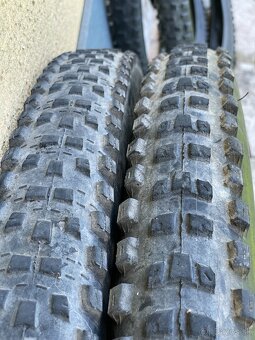 Plášte / Gumy 2x SCHWALBE 26x2.25 a 2x MAXXIS 29x2.4 - 5