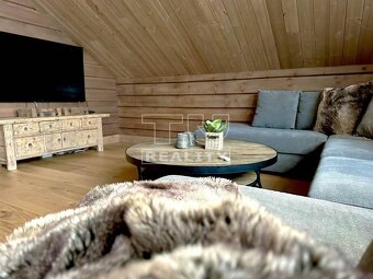 TUreality pripravuje na predaj jedinečnú chatu v Zázrivej - 5