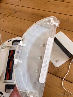 Xiaomi Mi Robot Vacuum Mop Essential - 5