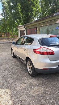 Renault Megan III - 5