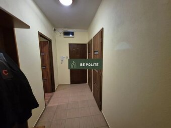 Predaj 3-izb.zrekonštruovaný byt,73 m2, loggia, RIII, Levice - 5