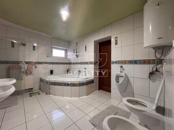 Vila v Nitre blízko centra - 5