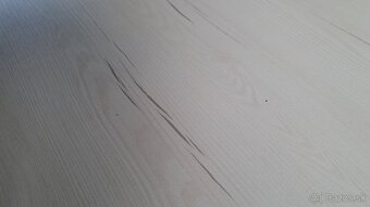 Jedálenský stôl - 5