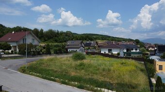 Ponúkame na predaj pozemok na rodinný dom, 705 m2 - Rakytov - 5