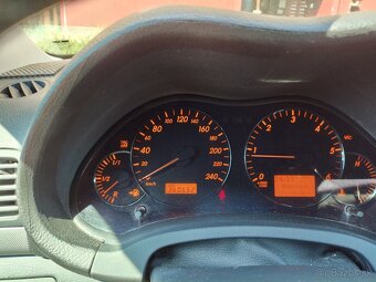 Toyota avensis - 5