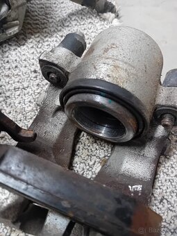 Octavia 2 predné brzdy - 5