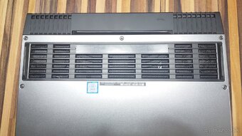 Alienware 13-R3 OLED dotykový - 5