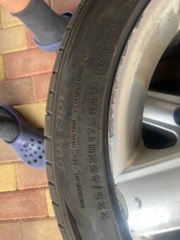 Alu disky s pneu R17 225-45 Audi VW Skoda - 5