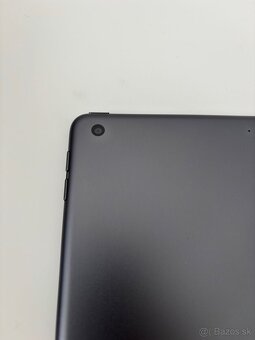 iPad 8.generace 32 GB - 5