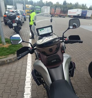 Suzuki dl 650 V-Strom rv 2016 - 5