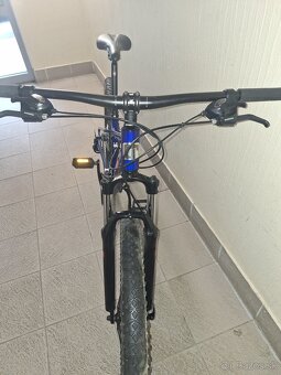 Predám horský bicykel 27 5 kola Marin ako nový - 5