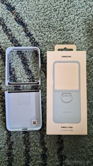 Samsung Galaxy Z Flip 6 512 GB – TOP STAV - 5