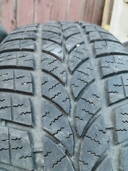Predám 225/55 r16 - 5