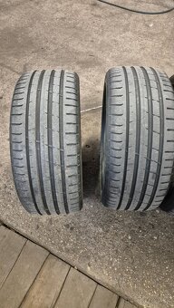 Nokian 225/40R18 - 5