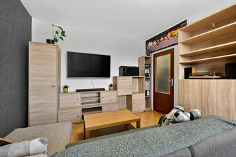 Predaj 2-izbový byt po čiastočnej rekonštrukcii, Dúbravka Pr - 5