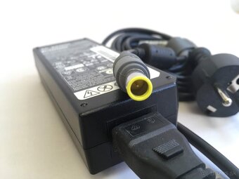 Lenovo 65W originál adaptér, zdroj, nabíjačka pre notebooky - 5