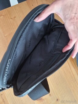 Crossbody taska Calvin Klein - 5