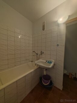 Predám 3 izbový byt na Podborovej - 5