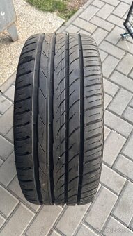 Elektrony VW Golf R17 s letnými pneumatikami - 5