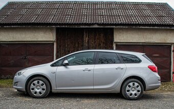 Opel Astra ST 1.7CDTi ECOTEC 81kW M6 - 5