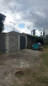 Objekt v meste o výmere 1220 m2,POZEMOK,2X HALA,SKLAD - 5