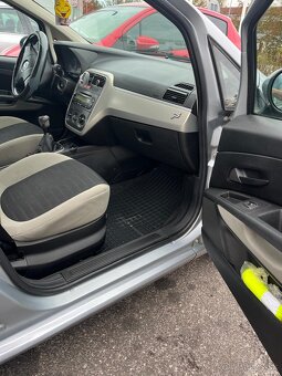 Fiat Punto 1,3 multijet 55kw r. v. 2009 - 5