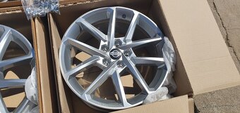 Toyota nissan renault suzuki honda 5x114,3 r18 - 5