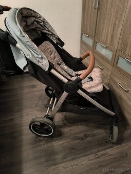 Športový kočík PETITE&MARS ROYAL - 5
