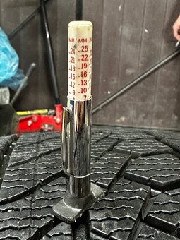 2x zimne pneu 225/35 r19 - 5