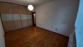 Veľký tehlový blízke centrum - 5