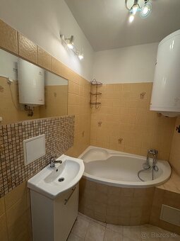 1.izbovy byt v Trenčíne na prenajom - 5