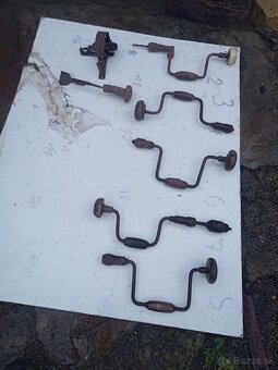 Lampáš formičky vŕtačka - 5