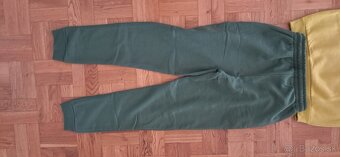 Dievčenska teplakova suprava - nova - 5