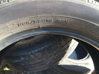 225/55 R19 - 5