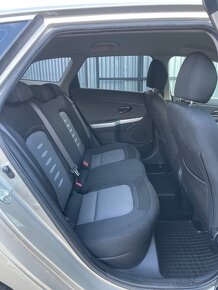 Kia Cee d 1.6 - 5