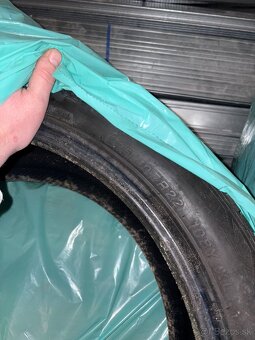 275/40 r22 - 5