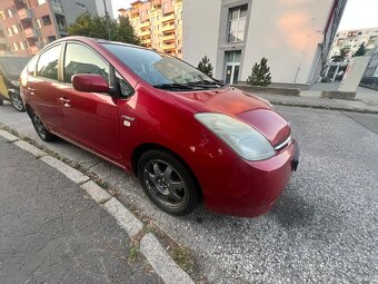 Prius hybrid - 5