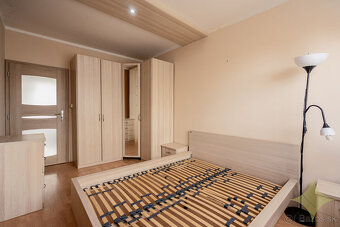 REZERVOVANÉ - Na predaj, 3 izbový byt, sídl. Drieňová, Bansk - 5