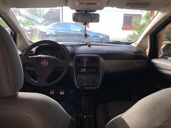 Fiat Grande Punto - 5