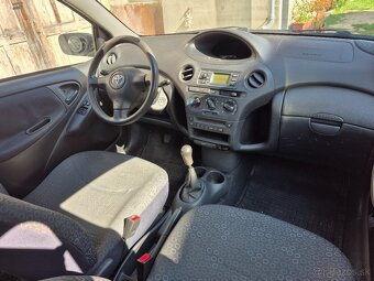 Toyota yaris - 5