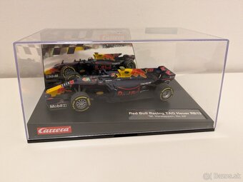 Autíčka na autodráhu Carrera Evolution/D132 - 5