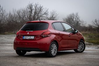 Peugeot 208 1.2 PureTech Style - 5