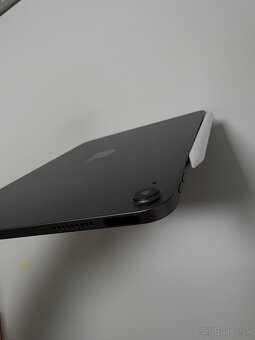 iPad Air 2022 (5. generácia) 256 GB - 5