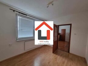 NÁJOM: 4 izbový  byt v Komárne / ul. Gazdovská - 5