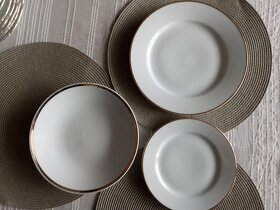 Porcelánové biele taniere na doplnenie - 5
