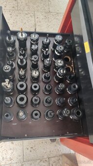 Centrum pro vrtání a řezání závitů HAAS DT-1 - 5