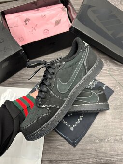 JORDAN 1 RETRO LOW OGTRAVIS SCOTT BLACK PHANTOM" - 5